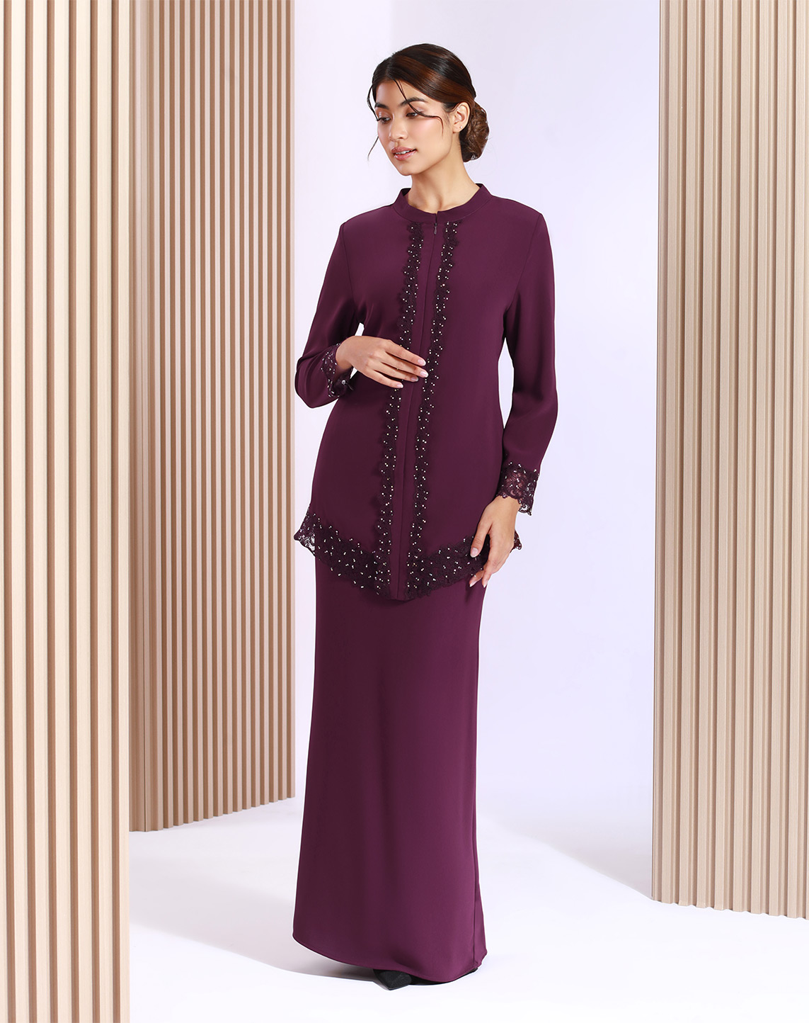 LUBNA BAJU KURUNG IN POTENT PURPLE